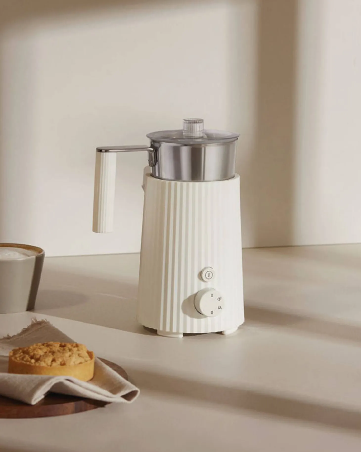 Alessi Plisse, Milchschäumer Weiß