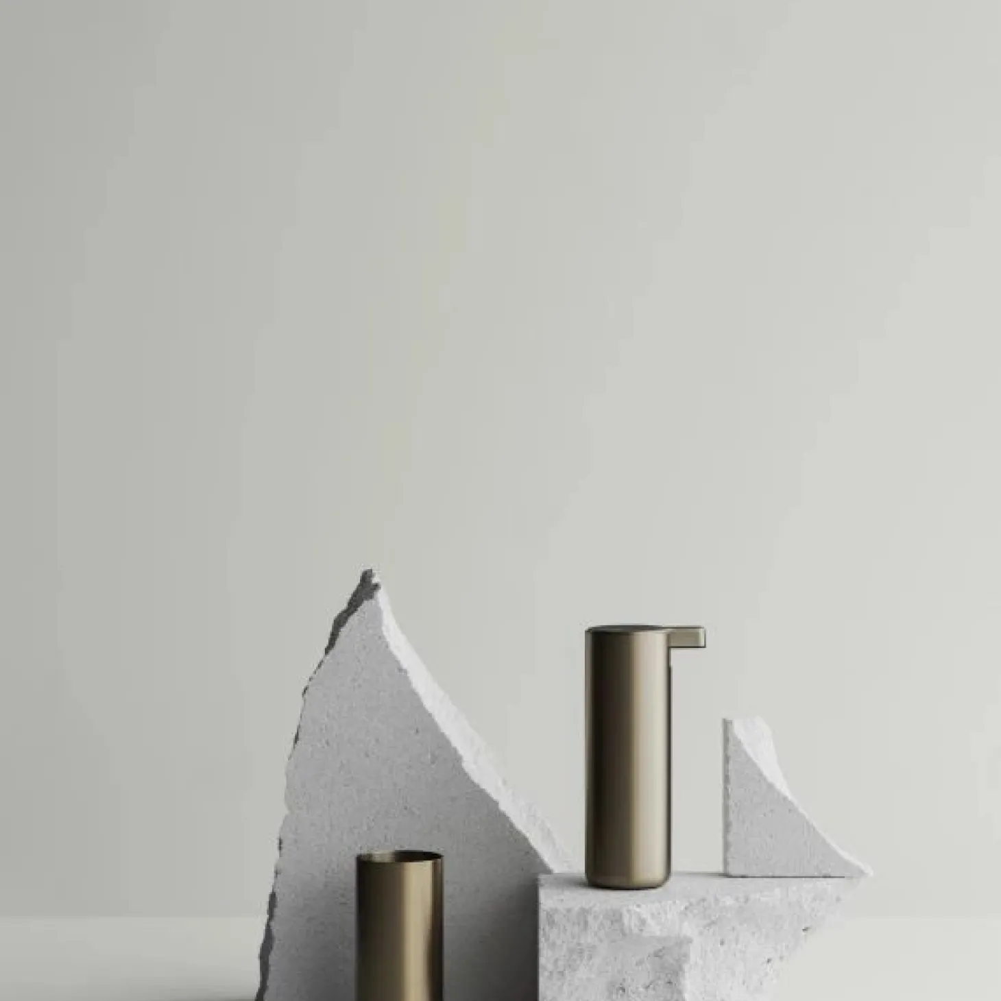 Blomus Modo Zahnputzbecher brass, metallic finish