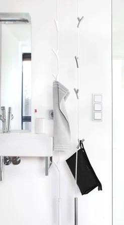 Depot4Design WARDROBE Garderobe schwarz / matt verchromt