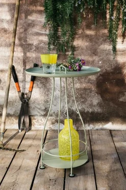 Fermob Happy Hours Beistelltisch Mohnrot