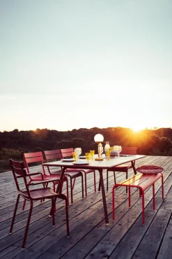 Fermob Luxembourg Sessel stapelbar Lindgrün