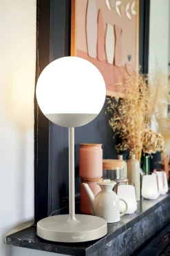 Fermob MOOON! In- und Outdoorleuchte dimmbar Muskat