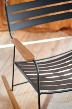 Fermob Surprising Schaukelstuhl Marshmallow