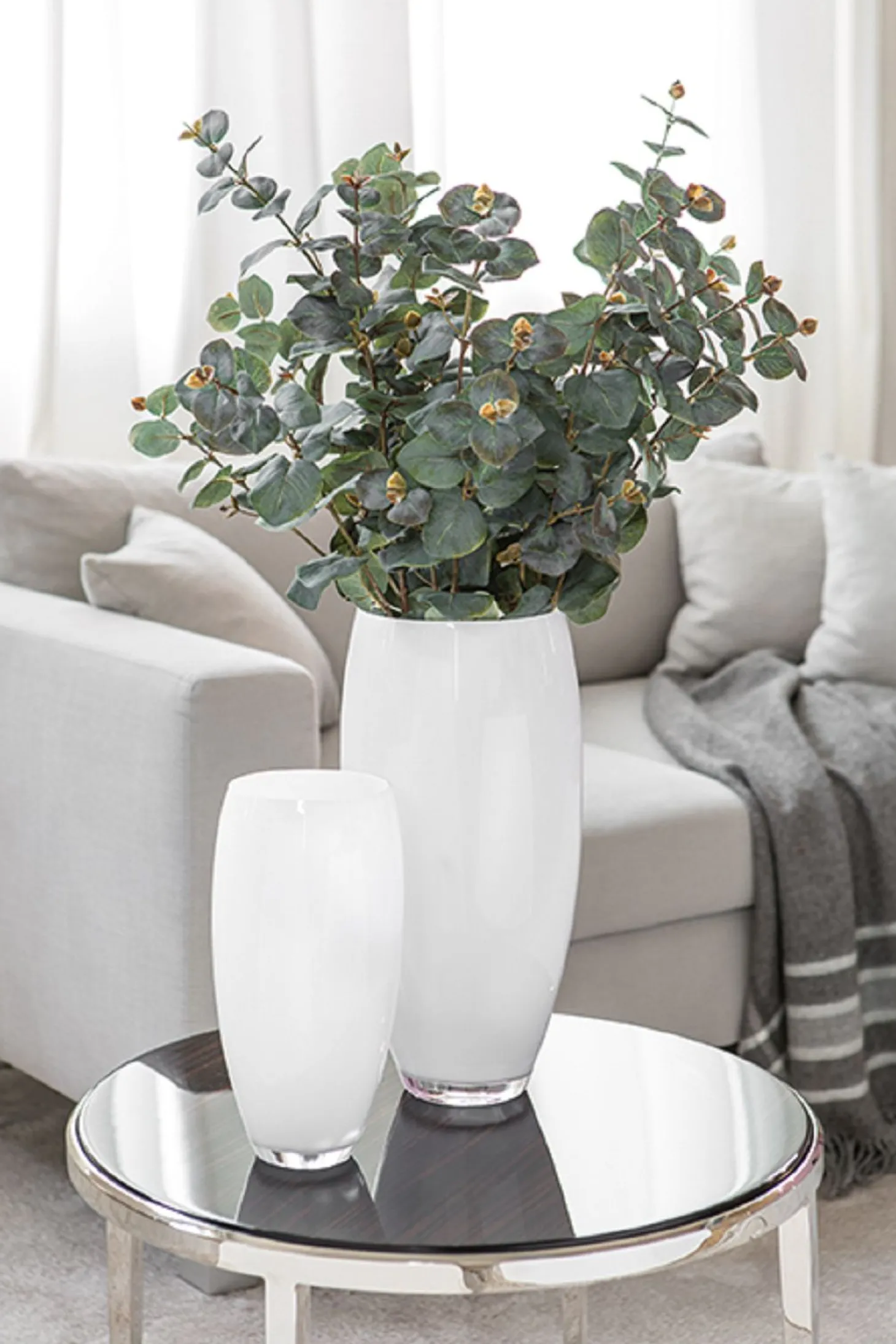 Fink AFRICA Vase aus dickwandigem Glas weiss H 28 cm, D 14 cm