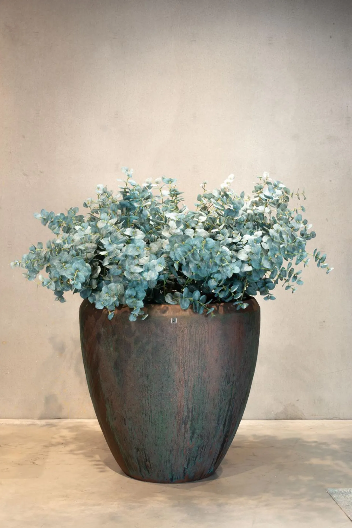 Fleur Ami Atlantis handgefertigtes Pflanzgefäß, bronze Ø 41 cm, Höhe 41 cm