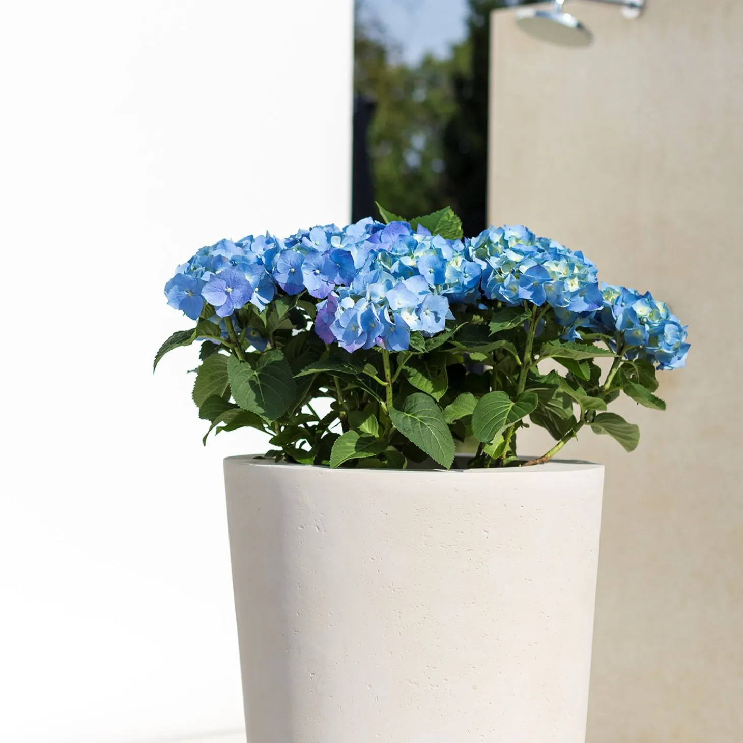 Fleur Ami Polystone Conical Outdoor Bodenvase Ø 43 cm, Höhe 80 cm grau