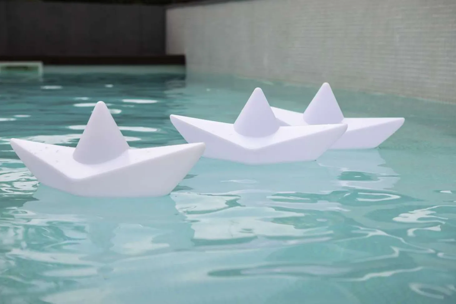 GOODNIGHT-light® LED Poollampe Boot "The Boat Lamp"