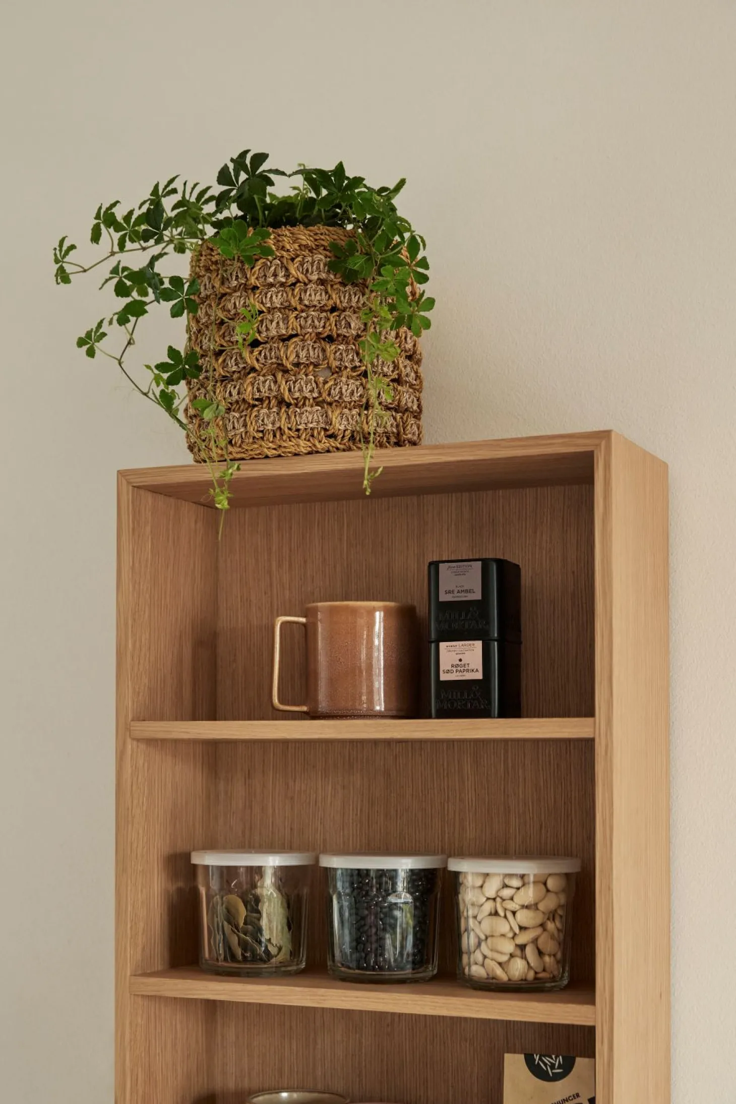 Hübsch Pine Korb handgeflochten Naturfarben/Multicolor Ø22 cm Höhe 20 cm