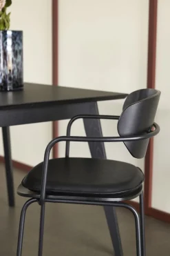 Hübsch Sitzkissen für Arch Esszimmerstuhl Schwarz