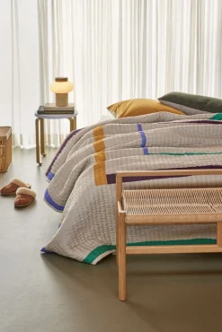 Hübsch Twist Tagesdecke Square 260×260 cm Sandfarben/ Multifarben