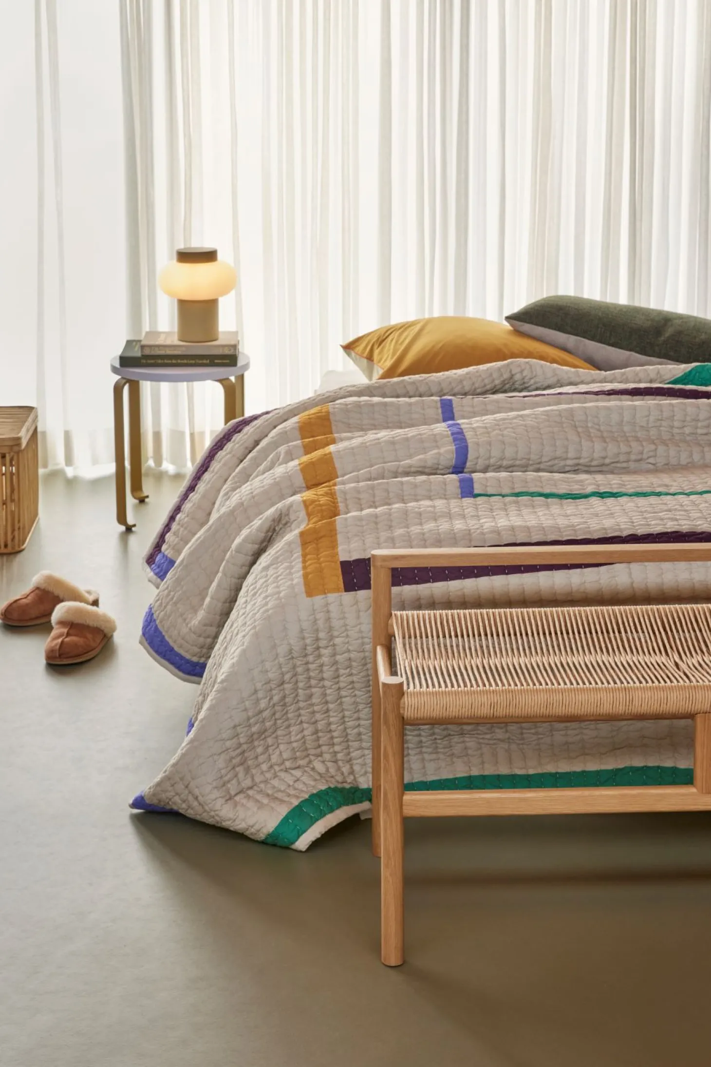 Hübsch Twist Tagesdecke Square 260×260 cm Sandfarben/ Multifarben