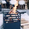 höfats Feuerkorb und Hocker CUBE in schwarz
