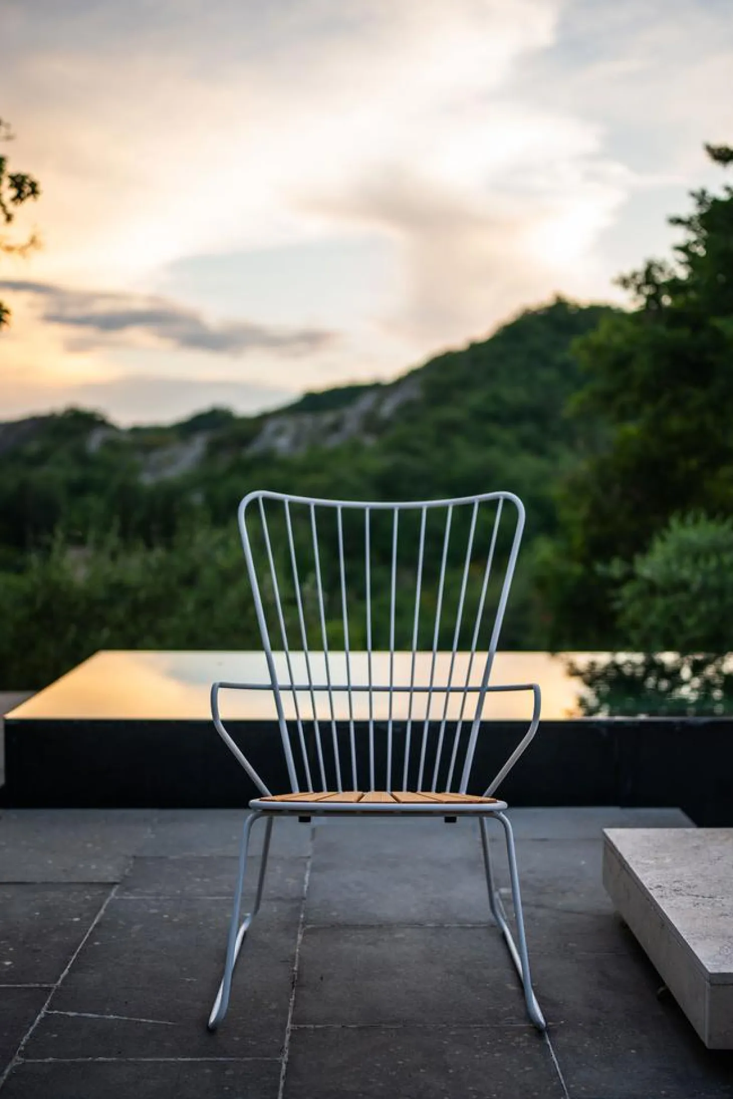 HOUE Outdoor Lounge Chair PAON black