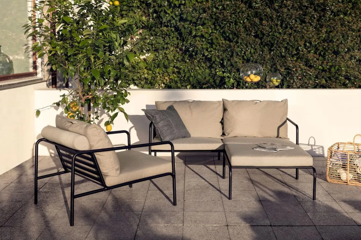 HOUE Outdoor Ottoman AVON schwarz Dunkelgrau