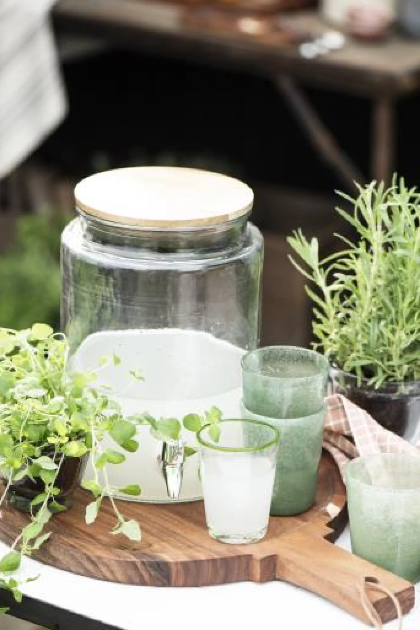 IB laursen Tapasteller m/Griff geöltes Akazienholz