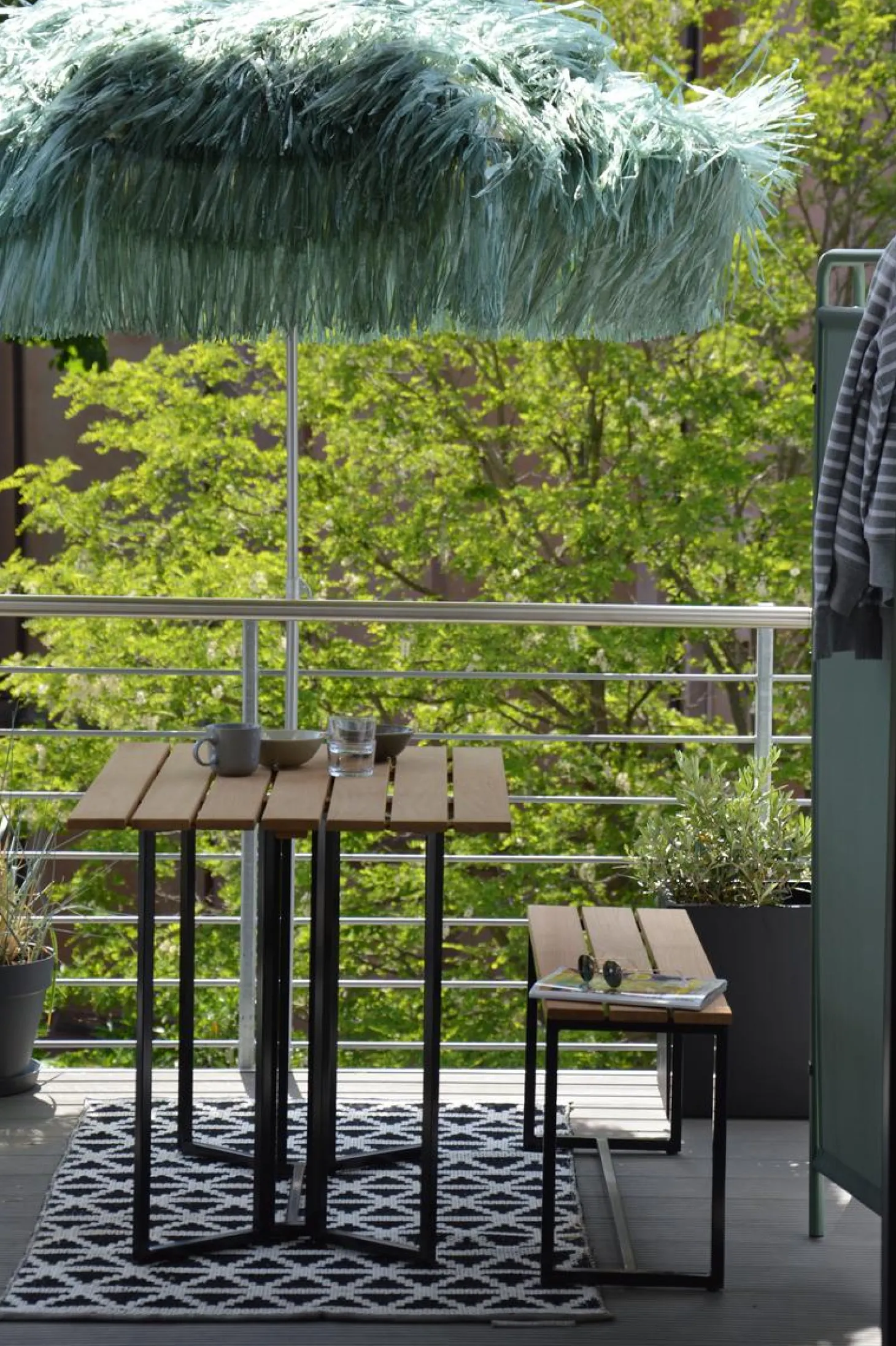 Jan Kurtz Bank TIME, Gestell: Aluminium schwarz