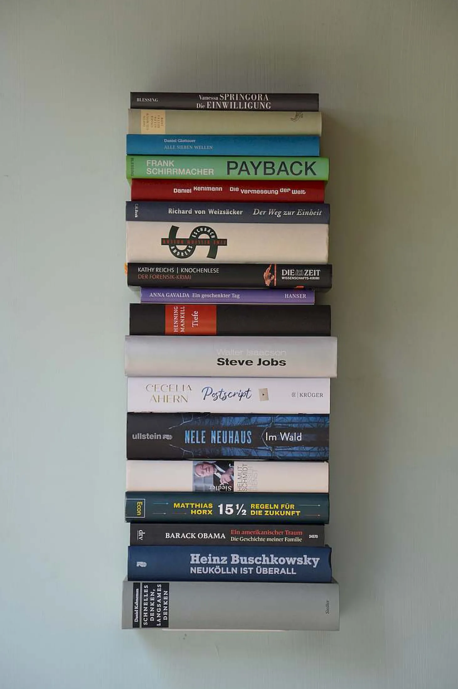 Jan Kurtz Bücherwandregal Book