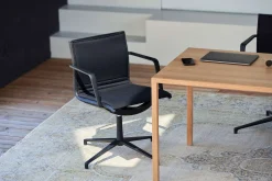 Jan Kurtz Drehstuhl Atho