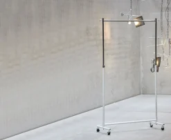 Jan Kurtz Garderobenwagen Boston weiß / verchromt