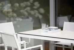 Jan Kurtz Outdoor Tisch Quadrat Hpl-Schichtstoff weiß / natur eloxiert 80x50