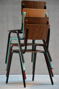 Jan Kurtz Stuhl Zero, türkis/eiche