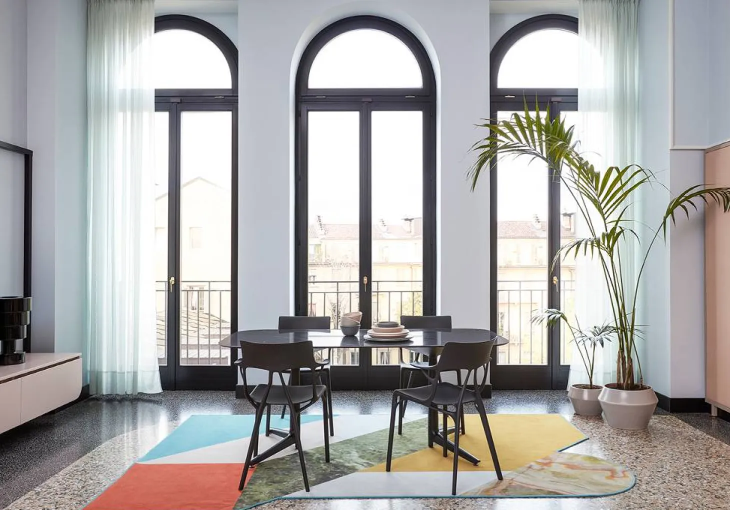 Kartell Stuhl A.I. mit Rückenlehne weiß