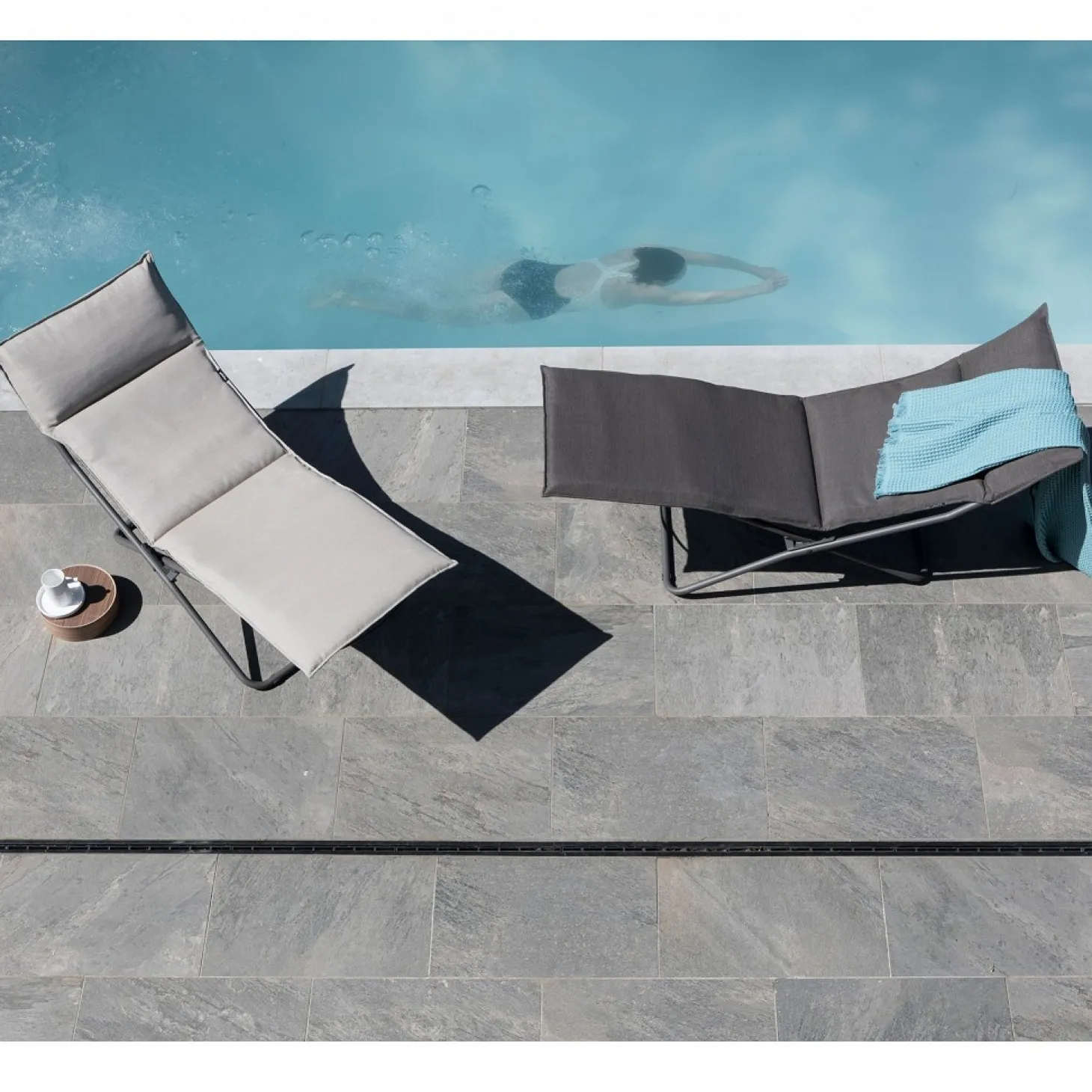 Lafuma Outdoor Lounge-Sessel BAYANNE Latte / Gestell Titane