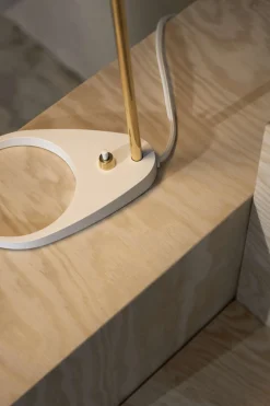 Louis Poulsen AJ Mini Tischleuchte Schwarz