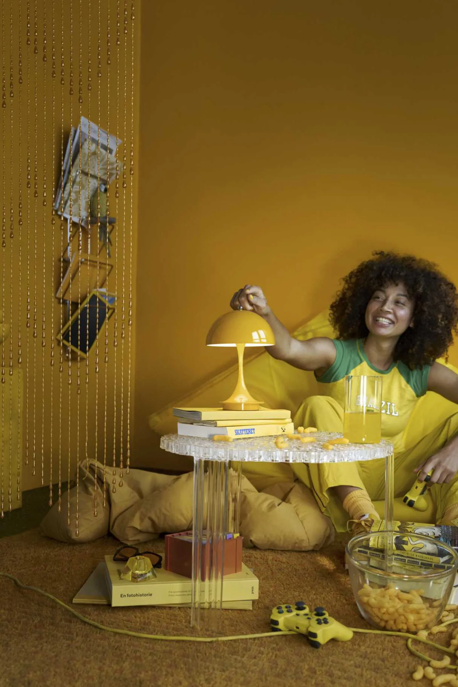 Louis Poulsen Panthella 160 tragbare Tischleuchte Opal Beige