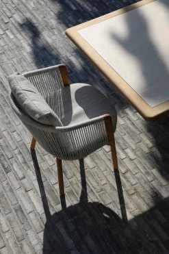 4-M Design Haven bequemer Outdoor Armlehnstuhl Mokka