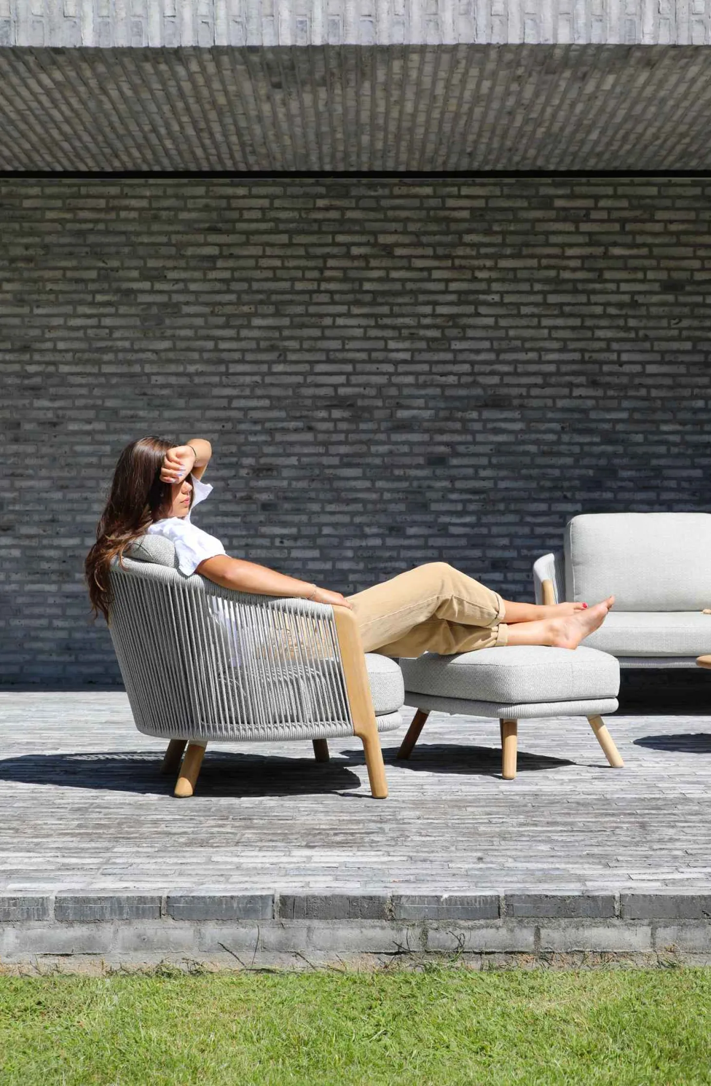 4-M Design Haven Fußablage in Mokka