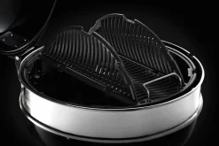 Napoleon PRO18 Holzkohle Kugelgrill schwarz