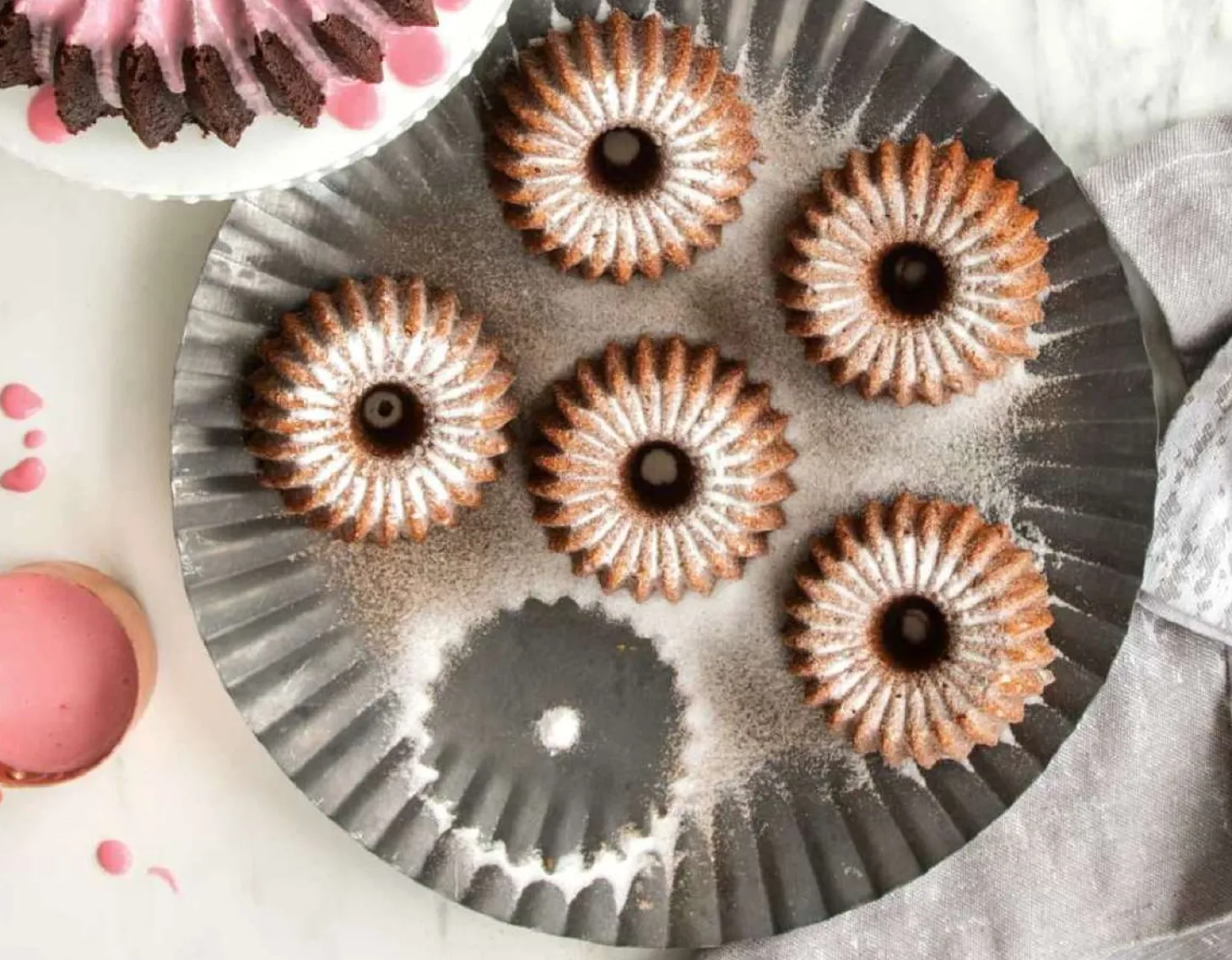 Nordic Ware Backform Brilliance Bundtlette Pan Mini-Kuchen 1,2 Liter