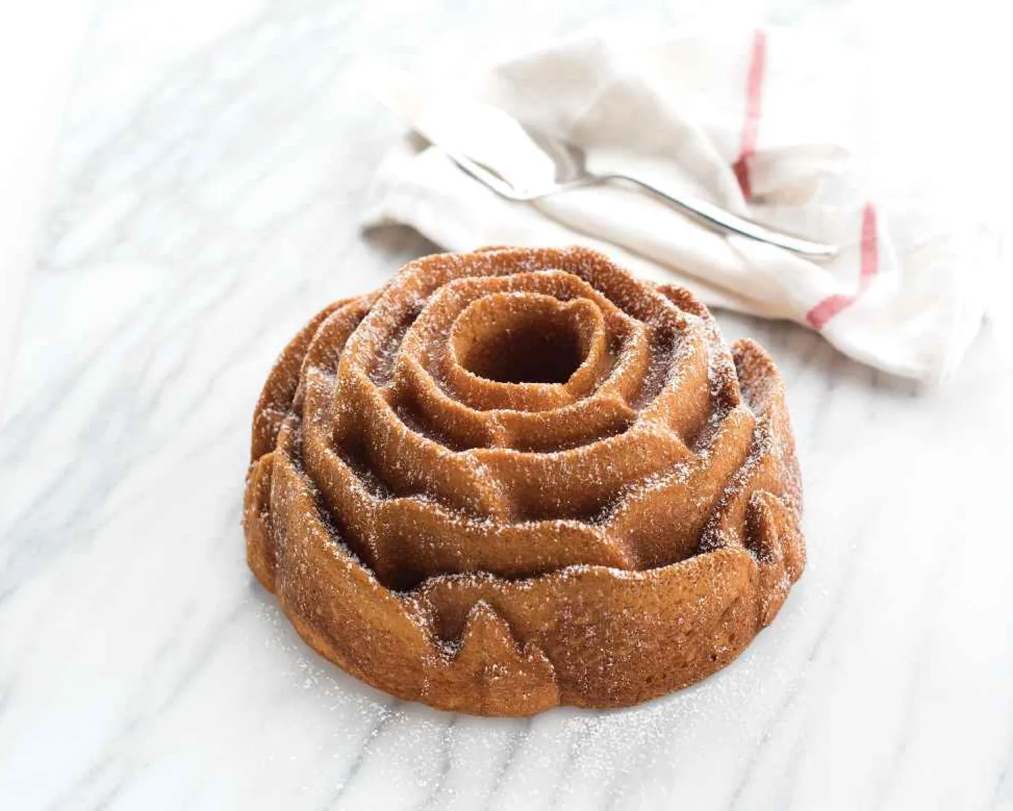 Nordic Ware Kuchenform Rose Bundt Pan