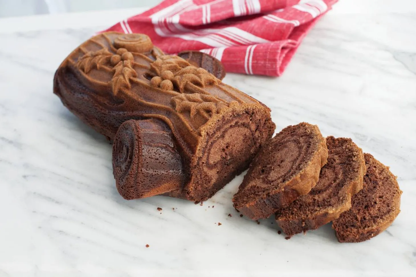 Nordic Ware Weihnachtliche Backform Buche De Noel Yule