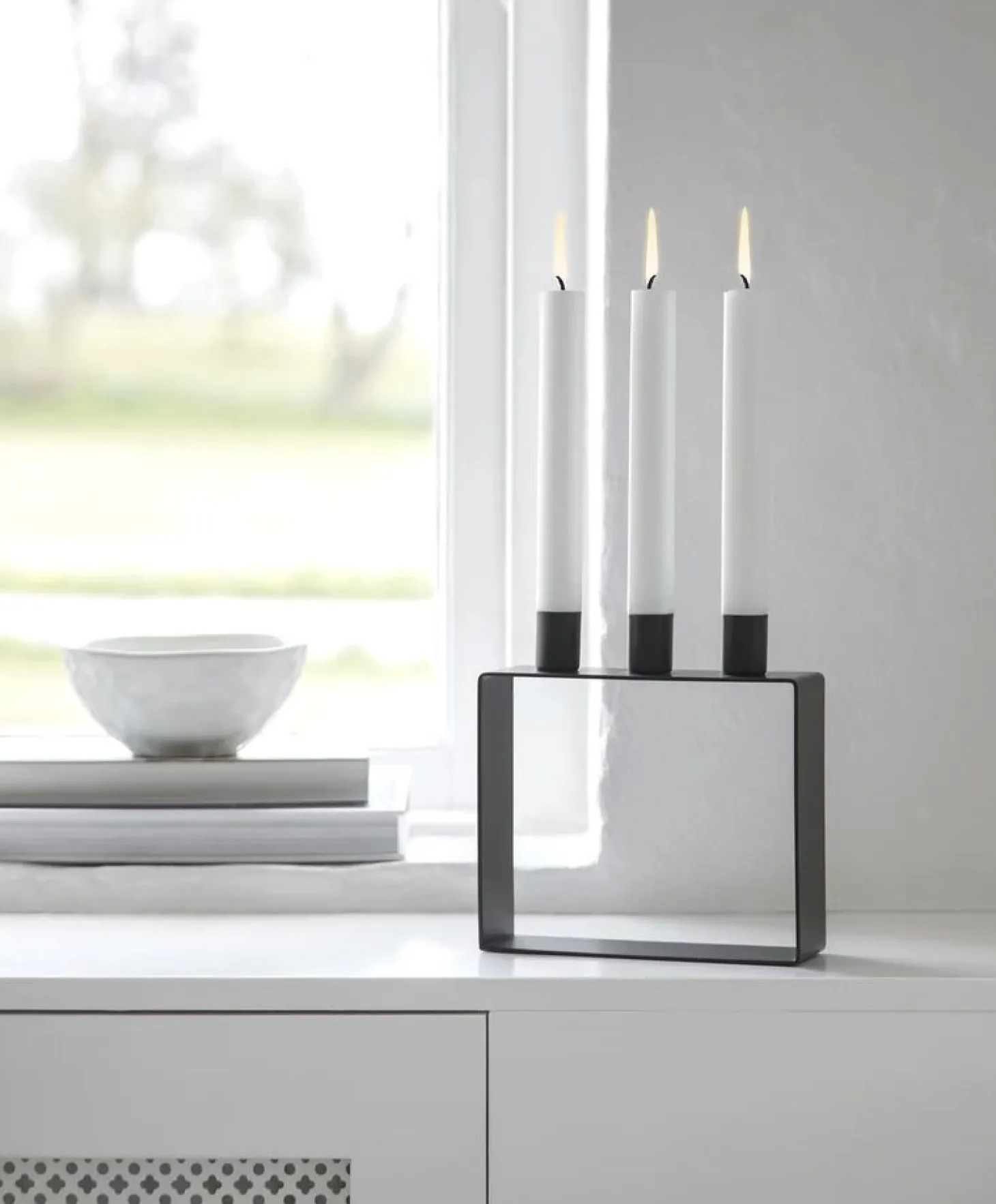 Novoform Frame Kerzenhalter schwarz - skandinavischer Stil 6,7 x 9,7 cm