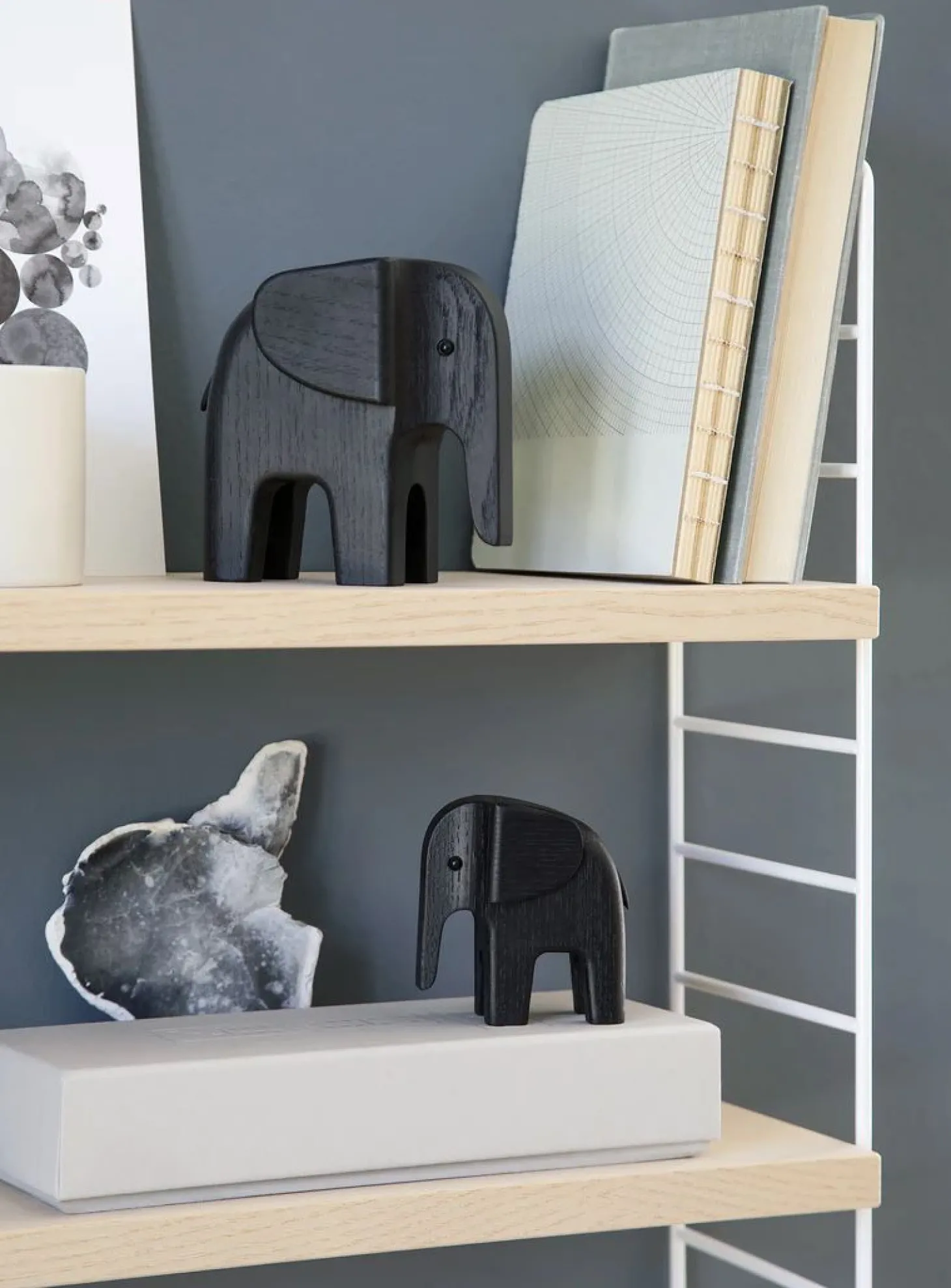 Novoform Hochwertige Dekofigur Elefant Esche natur 4 x 7,7 cm