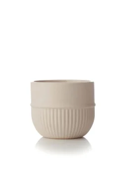 Novoform Root stabiler Becher mit gerilltem Boden 7,5 cm beige