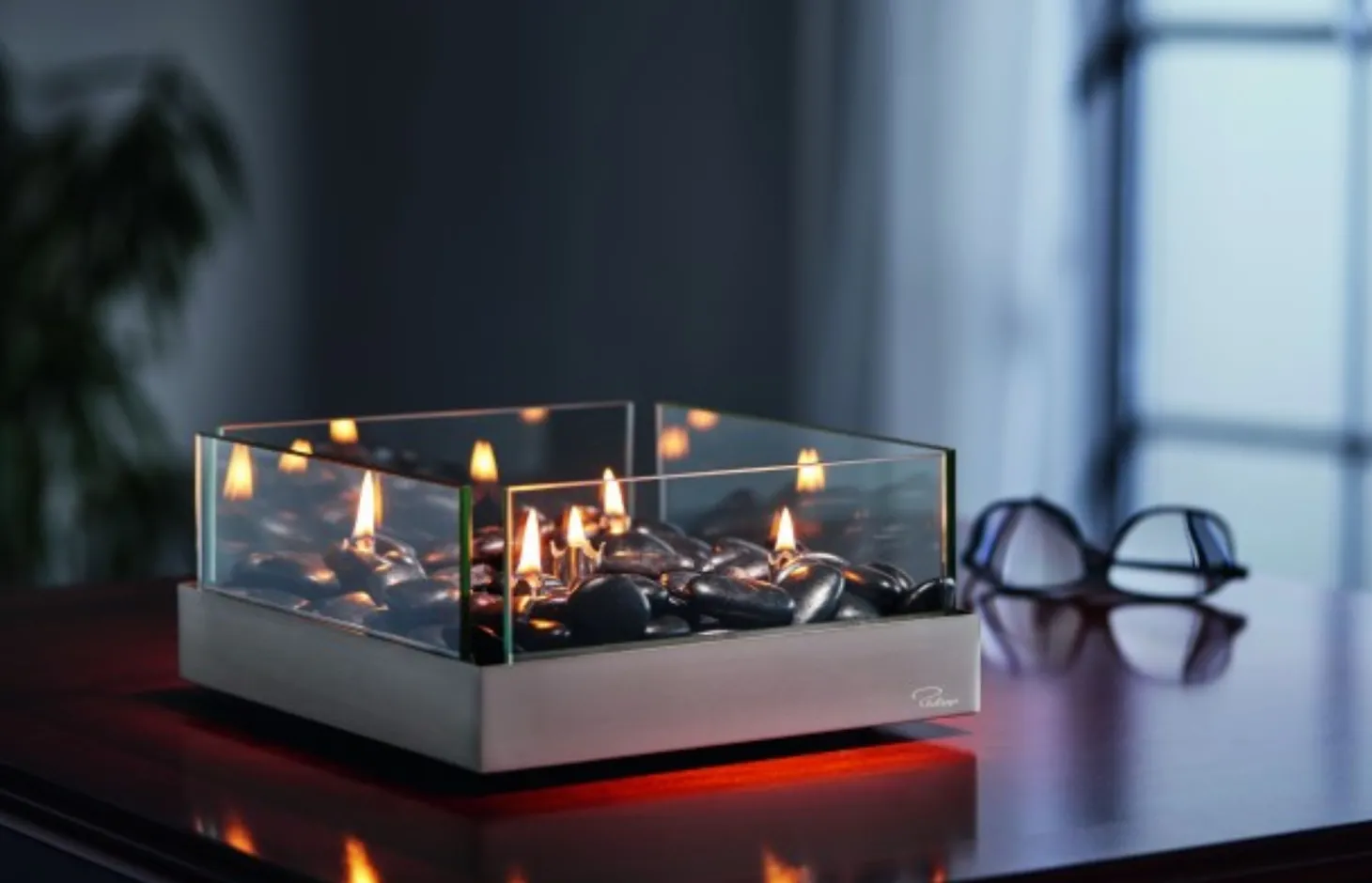 Philippi Fireplace quadratischer Tischkamin