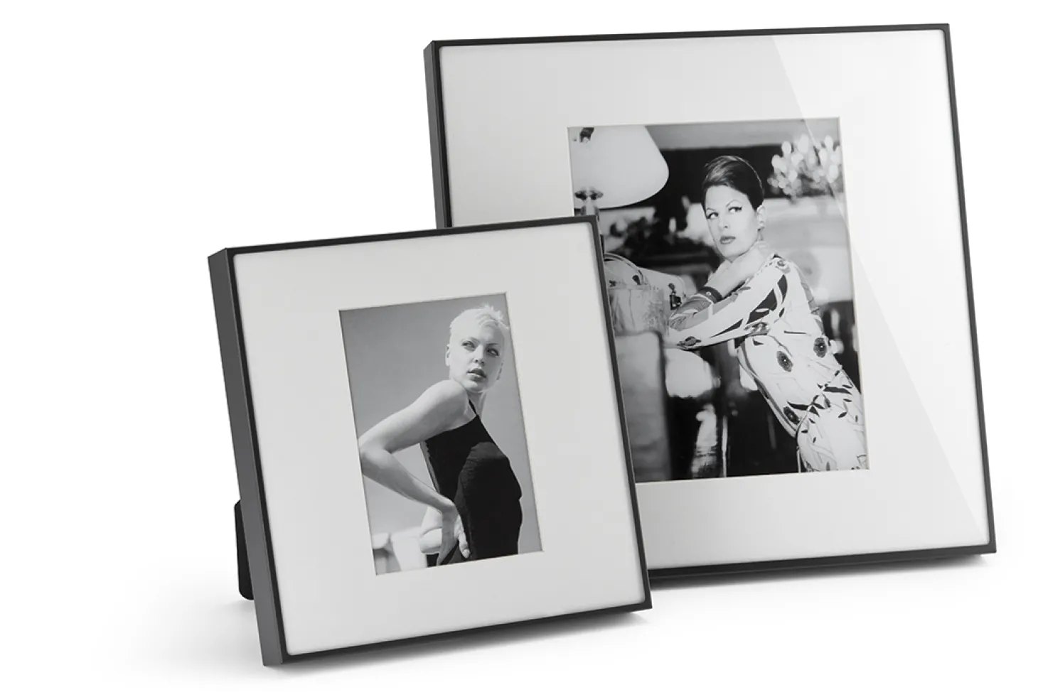 Philippi Infinity quadratischer Bilderrahmen 26x26 cm ( für Bildgröße 13x18cm)