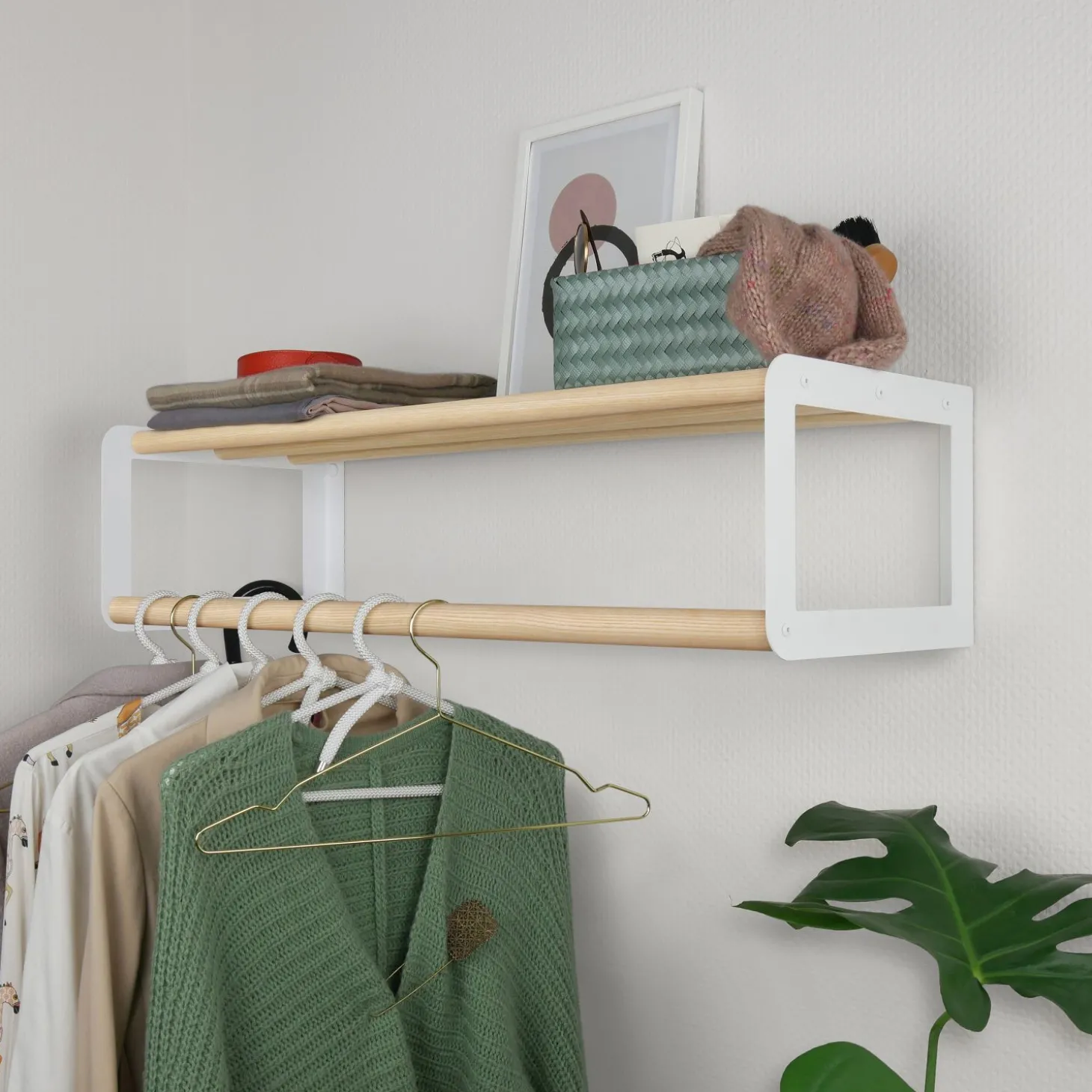 vonbox Funktionale & stabile Garderobe Stixx 100 cm