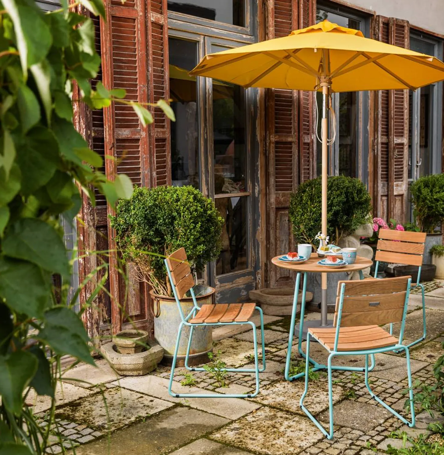 Weishäupl Outdoor Stuhl Balcony mit Teak Belattung Gestell Edelstahl geschliffen Belattung Teak