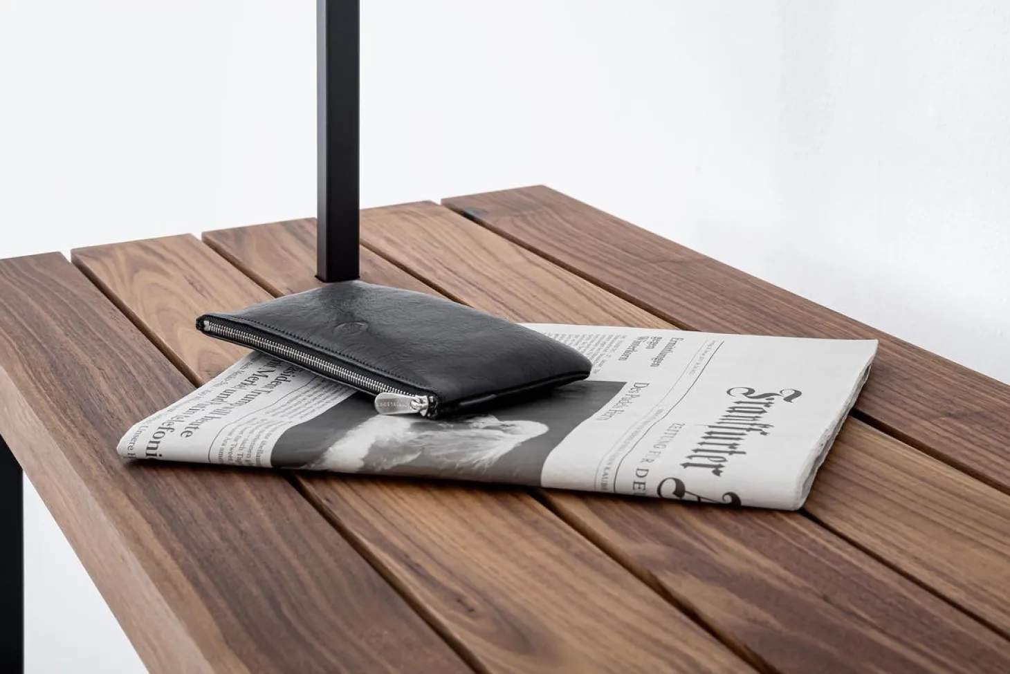 weld & co Garderobe Nussbaum 01 S 90 x 40 x 190 schwarz