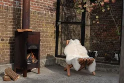 Weltevree Outdoorofen aus Cortenstahl