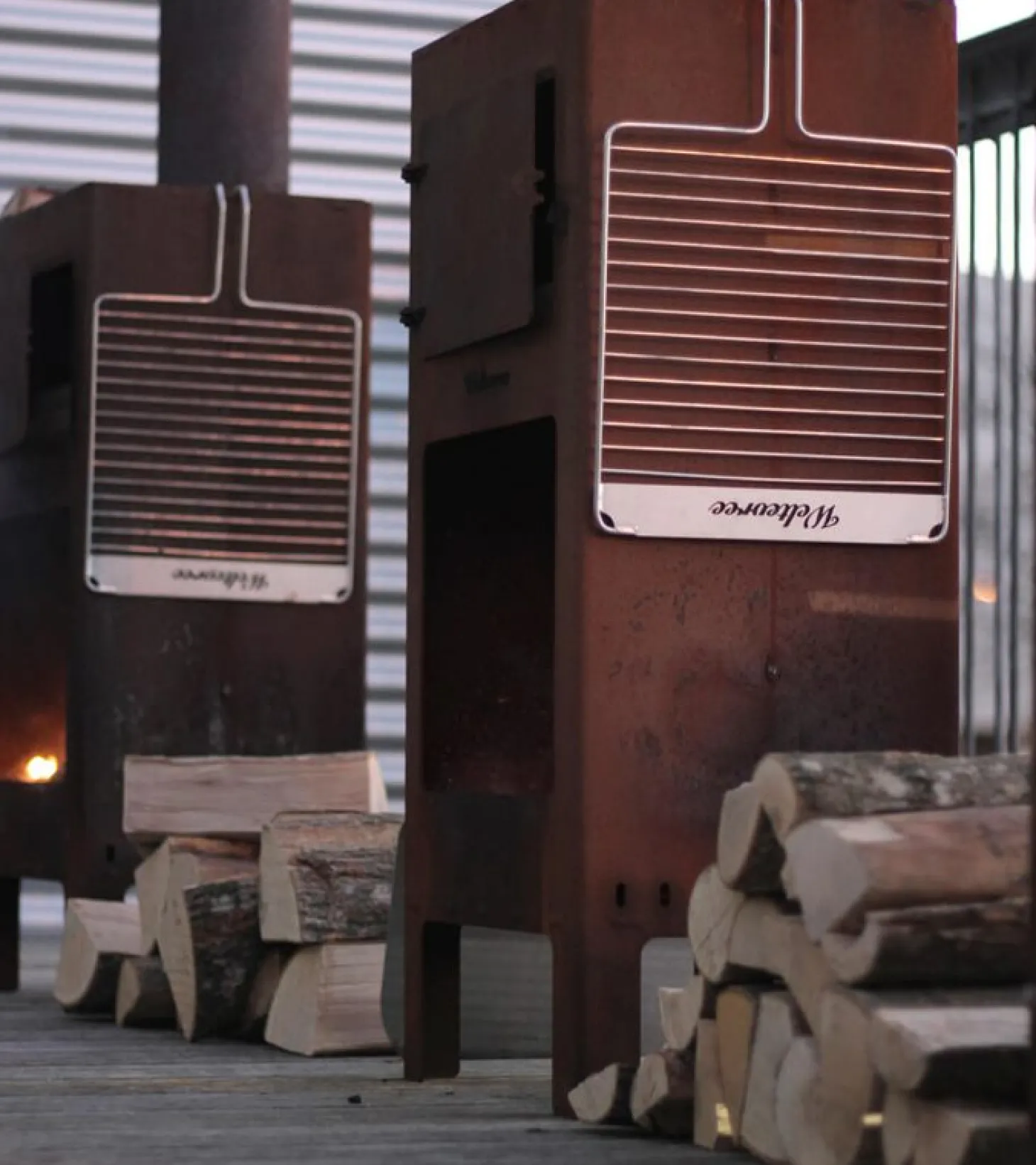 Weltevree Outdoorofen aus Cortenstahl