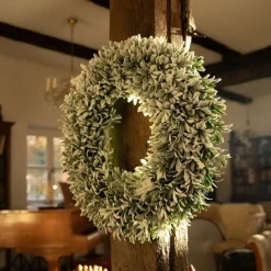 Werner Voß Kranz beschneit 55x55x11cm